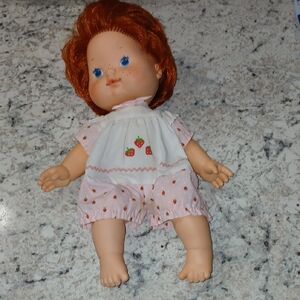 Vintage American Greetings Strawberry Shortcake Blow Kisses Doll